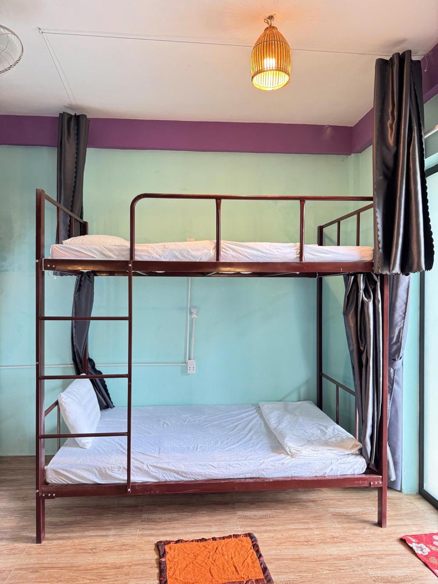 Jungle Boss Homestay Phong Nha Exterior photo